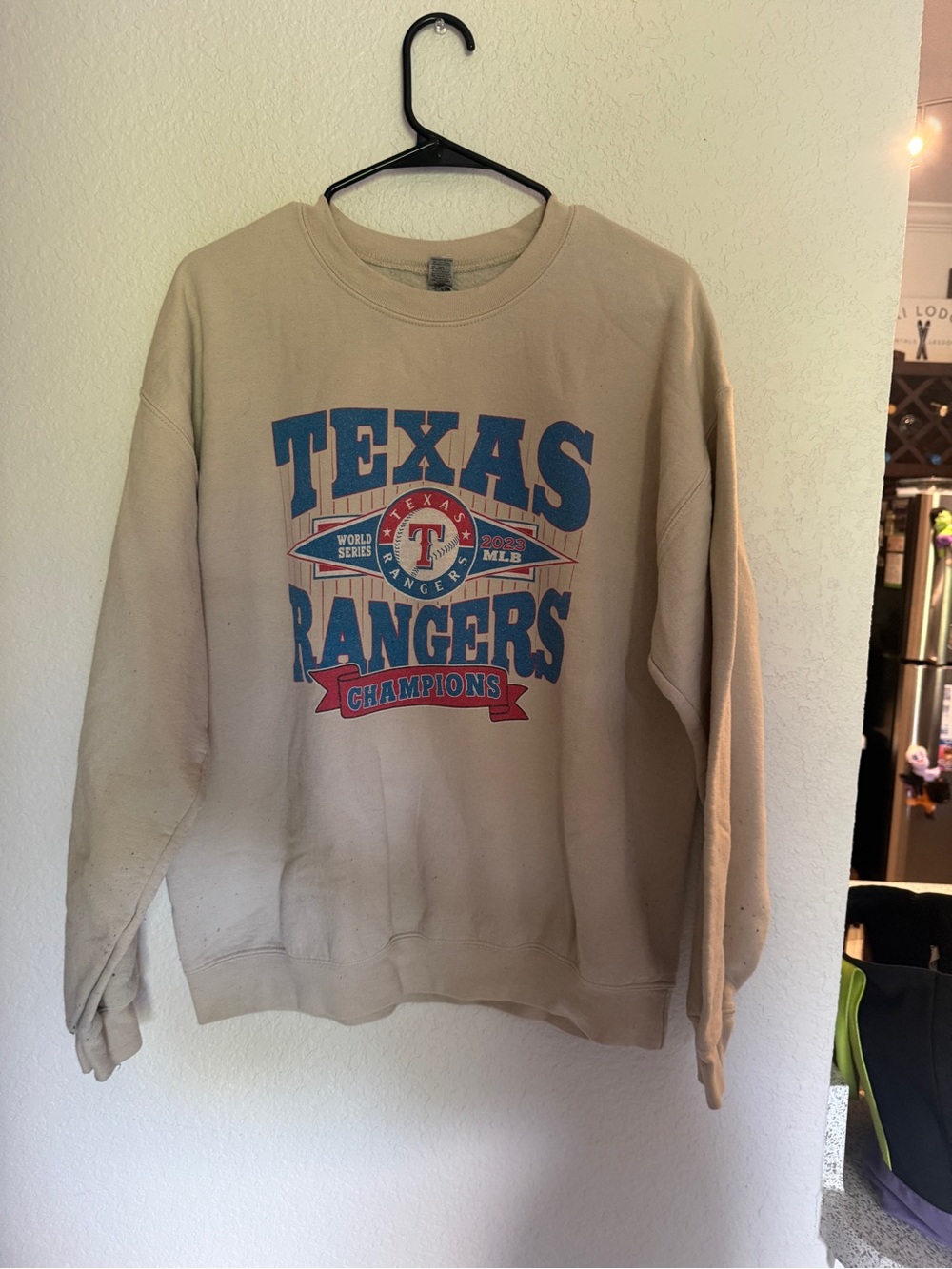 Gildan Beige Texas Rangers Crewneck Sweatshirt with Blue & Red Graphics